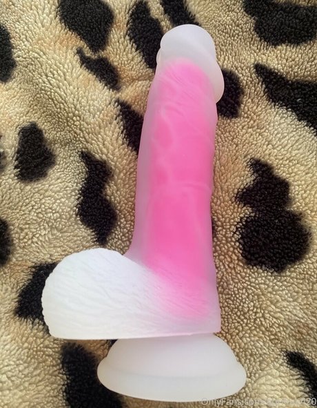 Aprilrae420 pornstar hot galleries