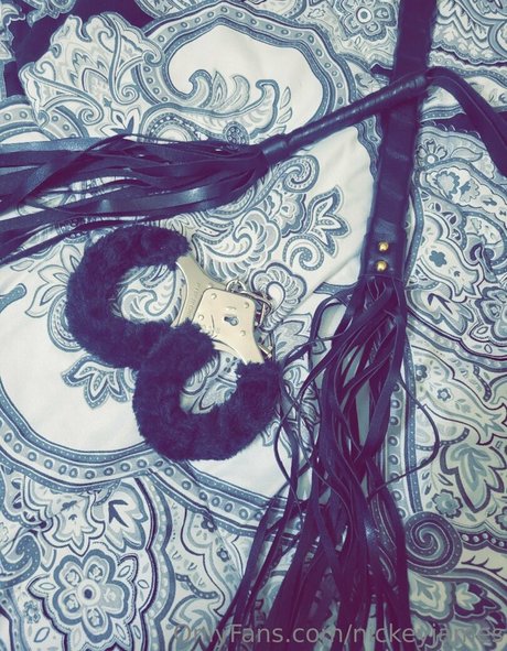 nickeyjames model sex photos