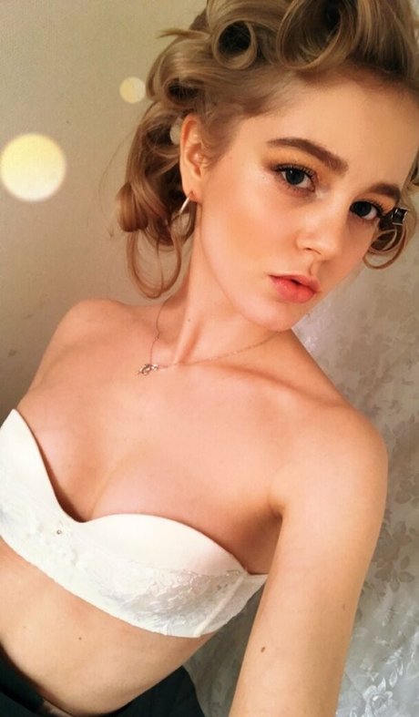 violapolt art model image