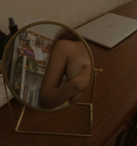 Leratlerat pretty model pics