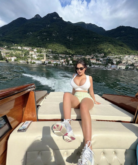 Karina__1 hd actress photo