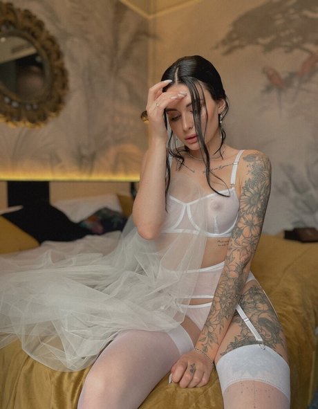 stasya stasya a model top picture