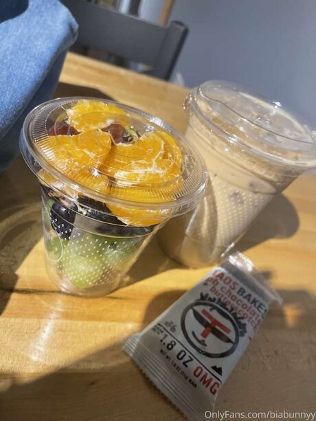 BiaBunnyy top star img