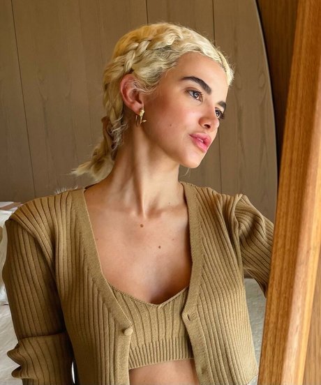 Manu Gavassi pornstar exclusive photo