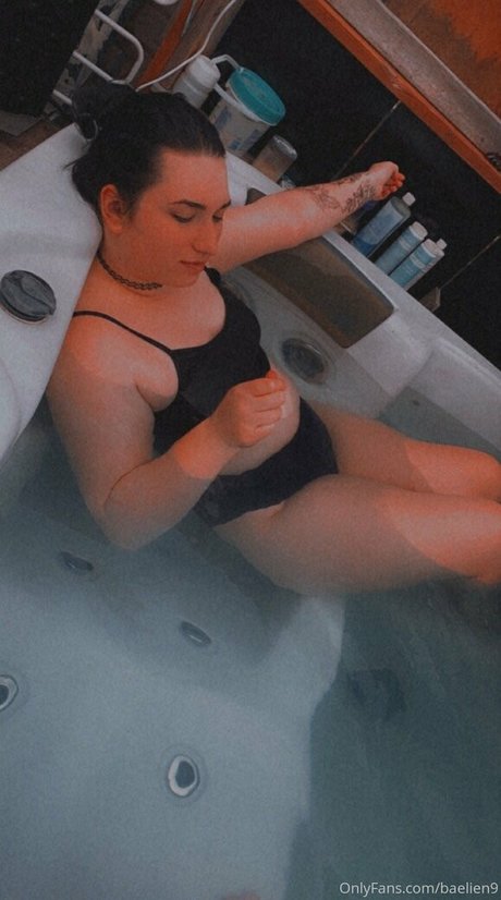 baelien9 nice actress pic