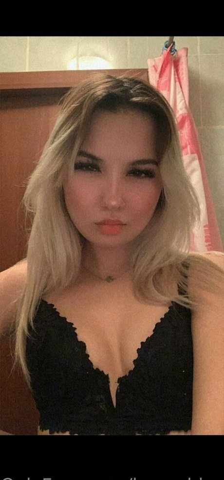 luzgoddes model beautiful archive