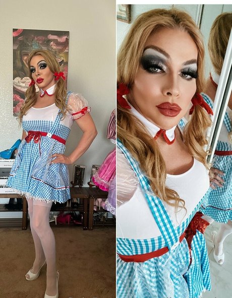 nadiavalentine sexy pornstar photos