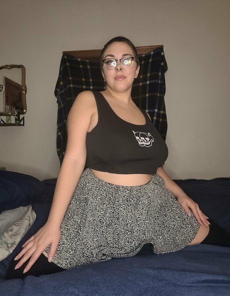 baby azalea art actress pic