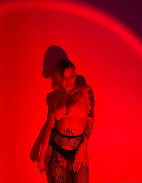 verydeepocean best model pic