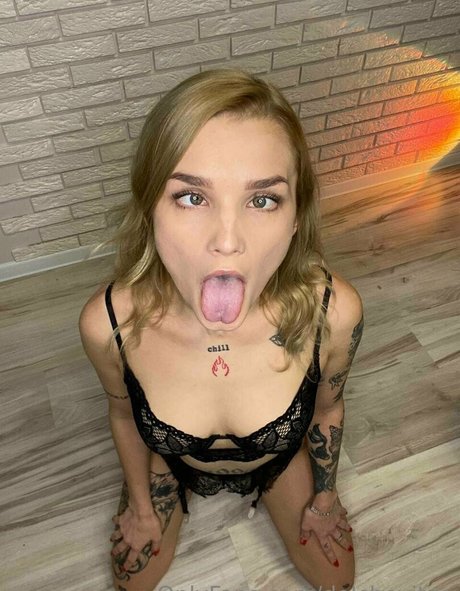 verydeepocean nude actress pics