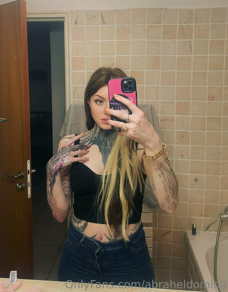 abraheldomina pretty actress image