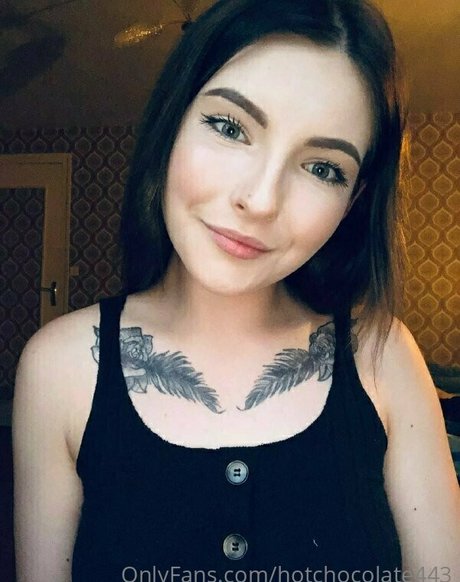 hotchocolate443 model adult pictures