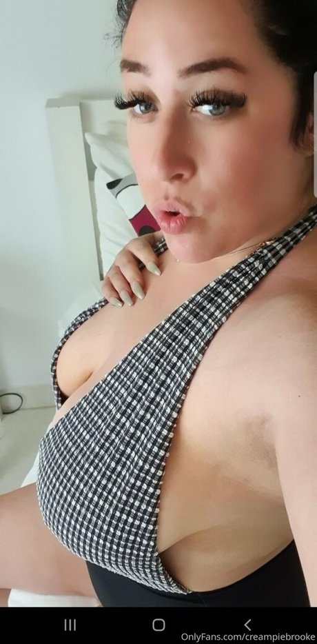 cream my holes star exclusive image