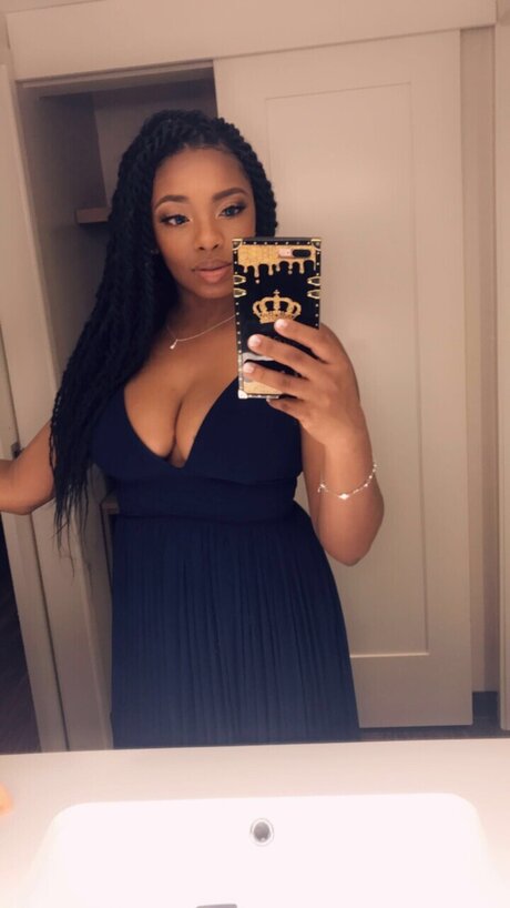 Deliciously Tasty_ model hot pics