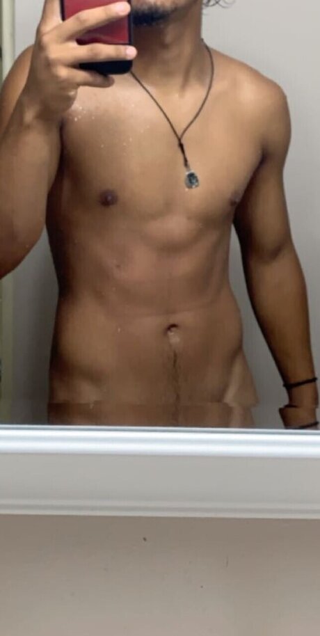 MysteryyD model nudes image