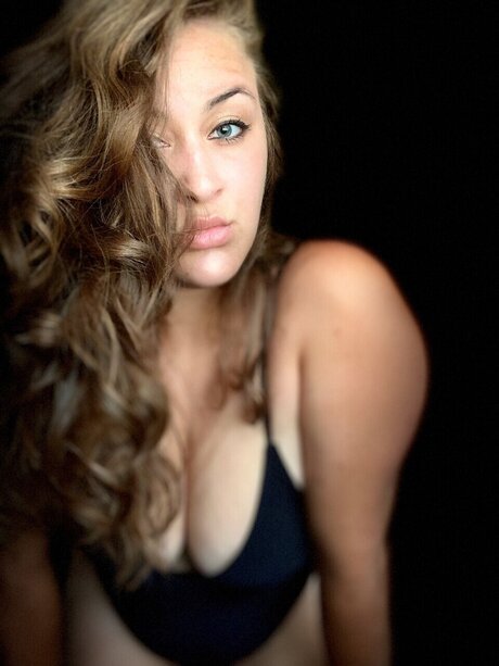 Ugotmefkdup pornographic actress gallery