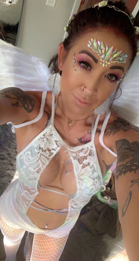 MizzMeowza perfect actress photos