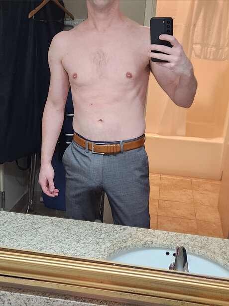 Socialtiger pornstar nude img