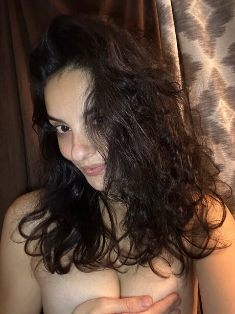 Misstwissted star sex photo