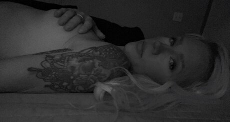 TrailerTrashBaddie pornstar hot pics