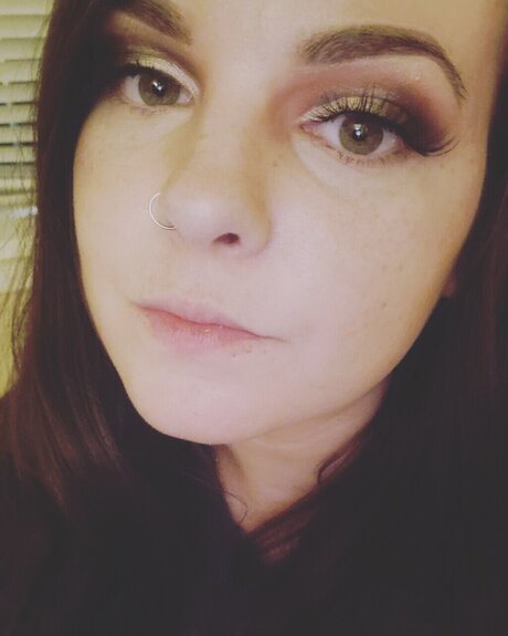 u45142274 naked model photos