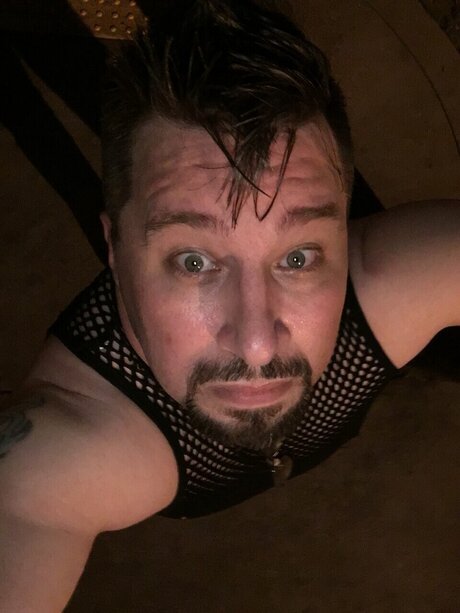 JRay model erotic pictures