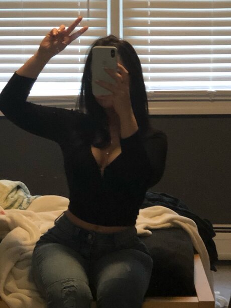 MaryJay star top photo