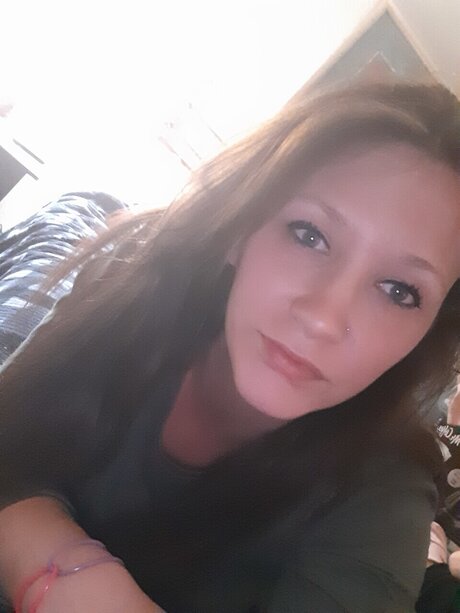 Ashley Reynolds nice actress galleries