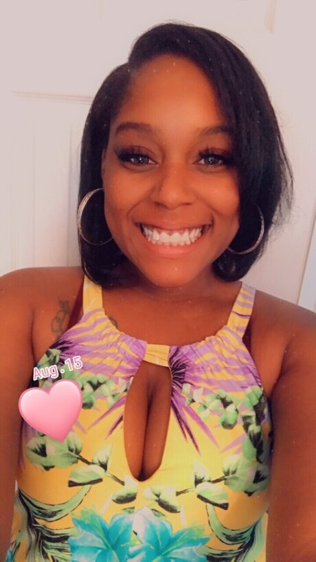 LexCee model art photos