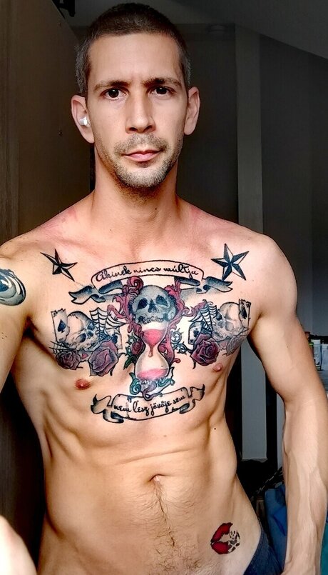 Fec The Bald_ hot actress picture