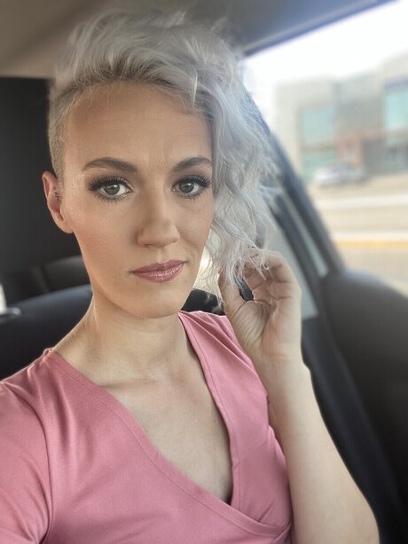 Kore pornstar erotic photo