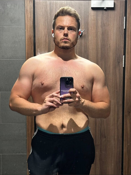 Dion exclusive pornstar photos