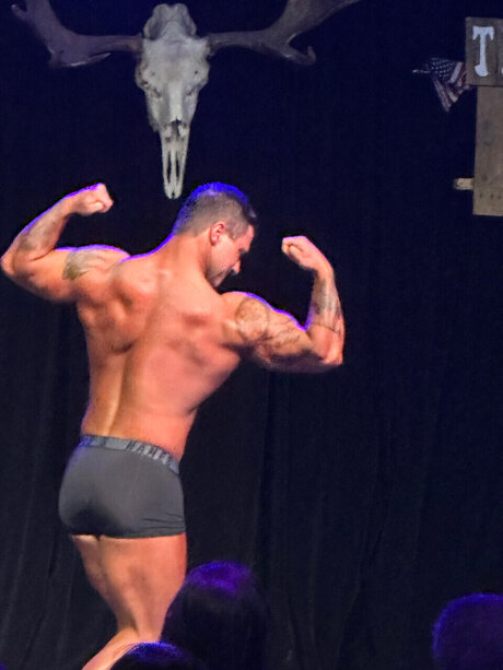 Kodi McCumber model nude pic