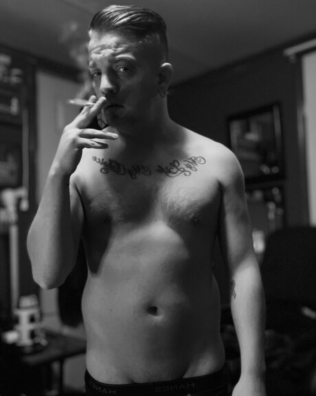 DVIANTLOVER model sex archive