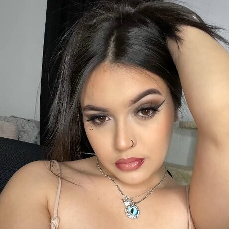 u20390375 pornographic model gallery