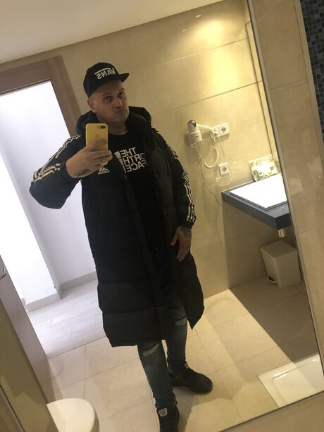 Michael Diaz erotic pornstar pic