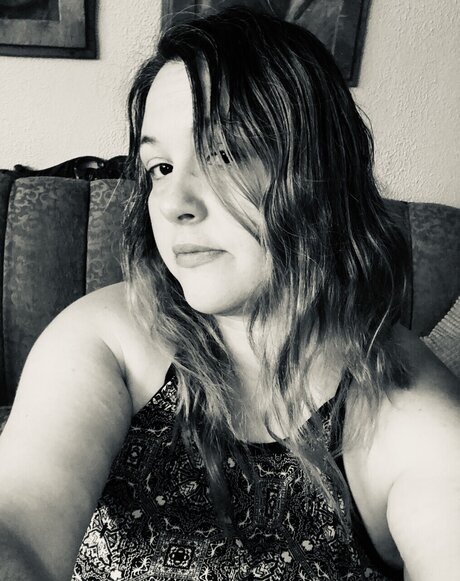 Mellow Stone model exclusive photos