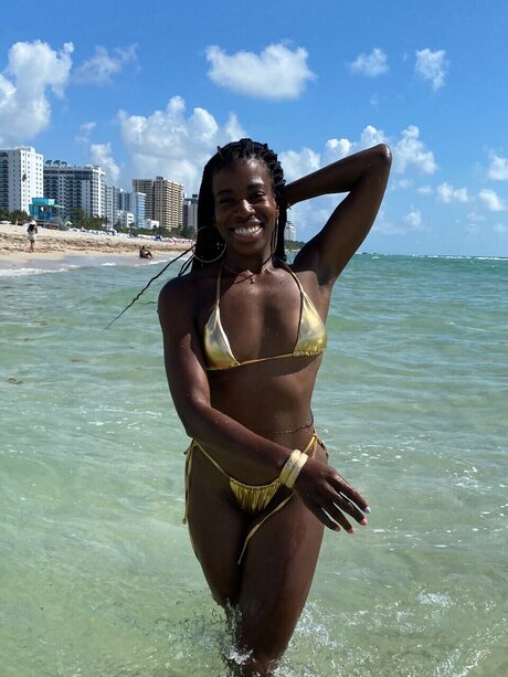 Goddess of Water pornstar perfect pic