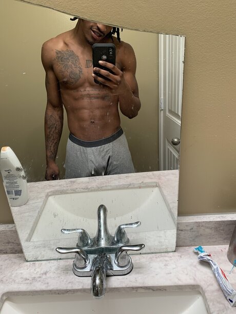 Shellthefool model pretty pics