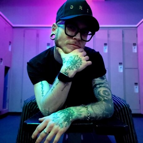 Duke Bloom top pornstar img