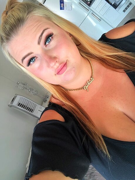 Idahelena model beautiful archive