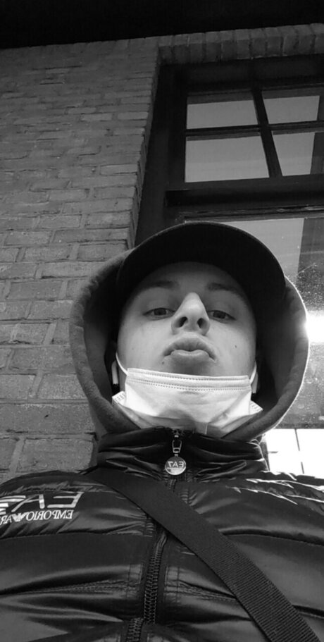 Ruben model nude archive