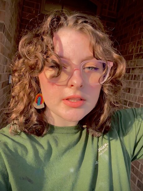 BooBoo pornographic model photos