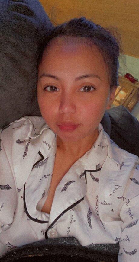 Kendie30 pornstar naked pics