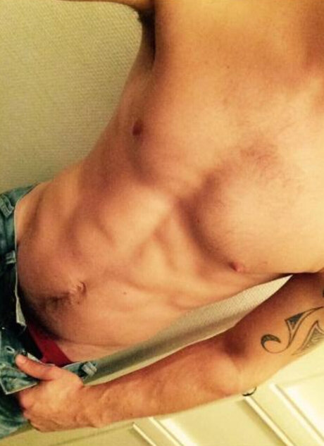 Mikamon xxx model photo