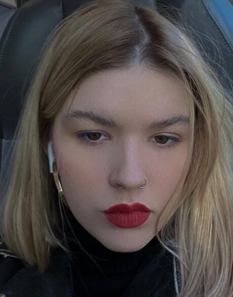 cute big tits onlyfans exclusive photos