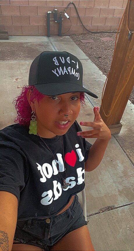 Hazed Swan free actress img