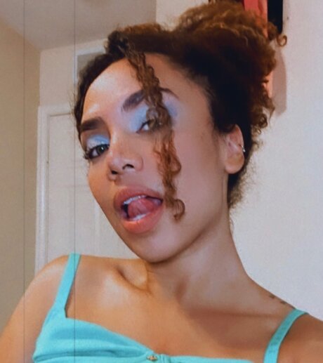 Jada Evans star exclusive images