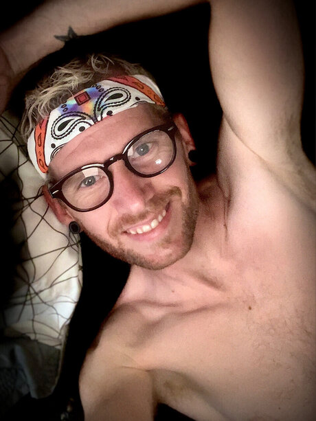 Nekked Bator pornstar sex image