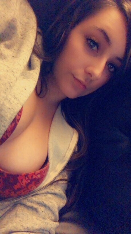 Jbbeeexoxo model gallery